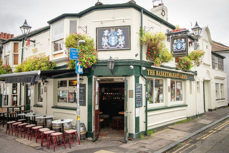 exterior shot of the Basketmakers Arms Pub in Brighton