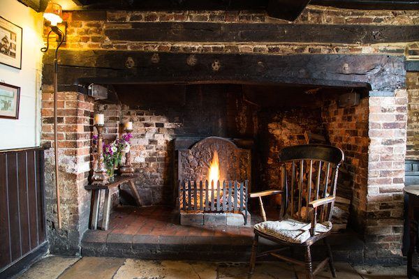 pubs with fires, The Fountain Inn, Ashurst, Steyning, Country food pub, restaurant