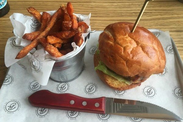 Stock Burger Brighton | Holiday Inn Brighton | Seafront Restaurant & Bar