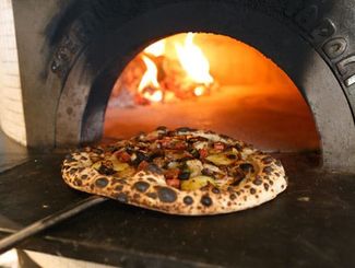 Purezza Brighton | Vegan Pizzeria | First UK Vegan Pizza