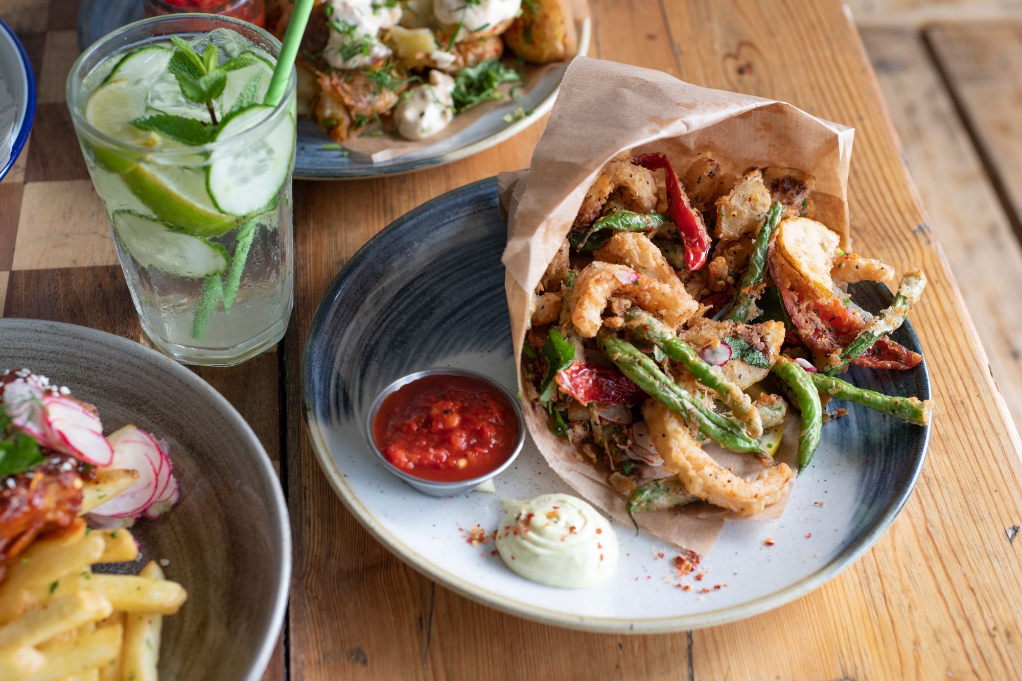 fried squid with sauce and fries