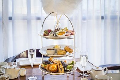 Places to Eat in Brighton, afternoon tea, Salt Room, restaurant, fine dining