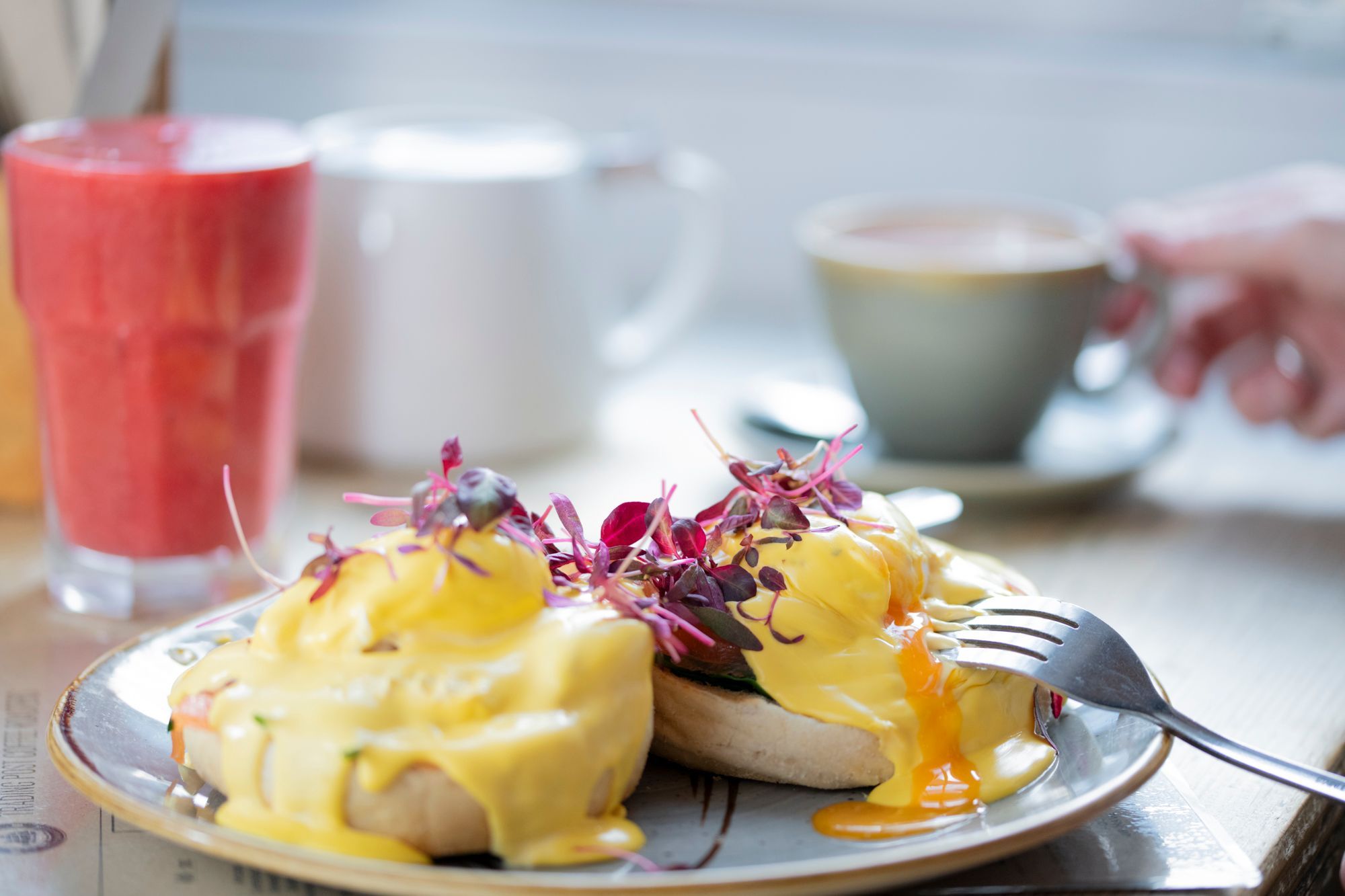 eggs on the toast