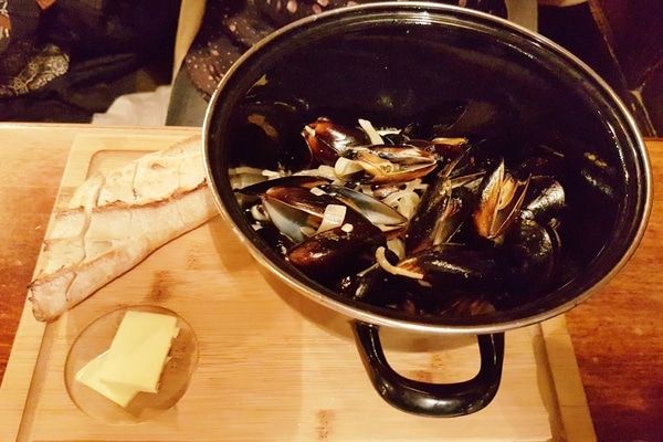mussels at the plough inn