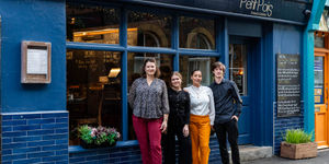 Ivana Roy and Petit Pois team