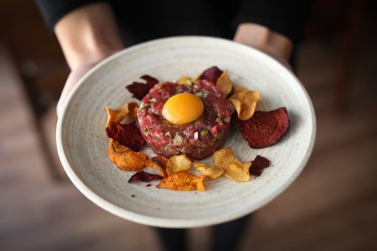 Steak tartare at Petit Pois