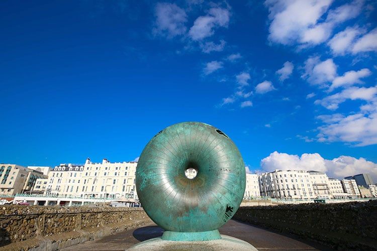 Brighton’s Best Bloggers, Brighton beach sculpture on a sunny day