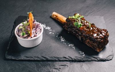 2.CRU4 Cru - Eastbourne, lamb shank
