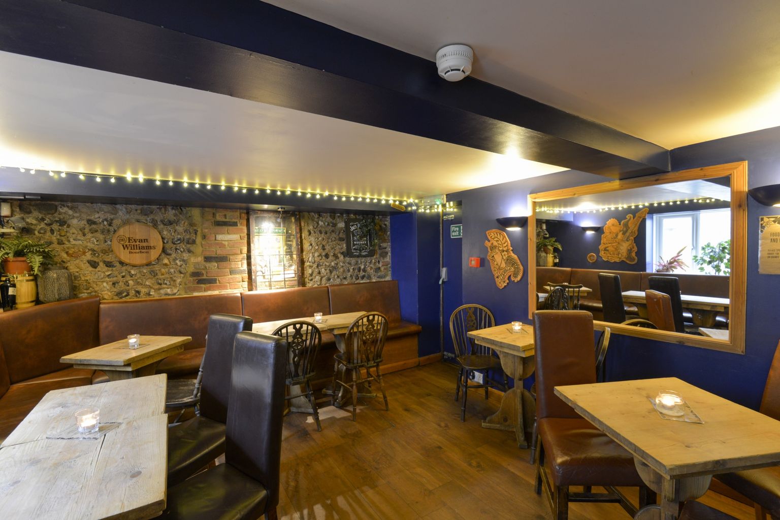 Twisted Lemon Brighton Secret Cocktail Bar Brighton's Lanes