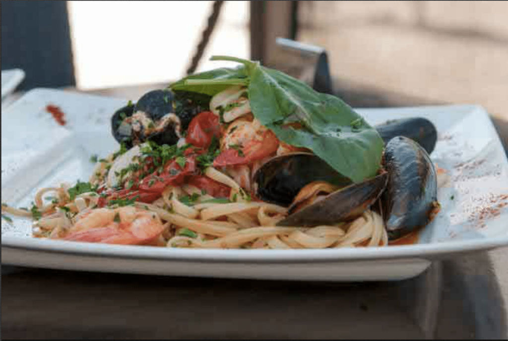 Linguine...mussels at La Galleria - Shoreham Restaurants