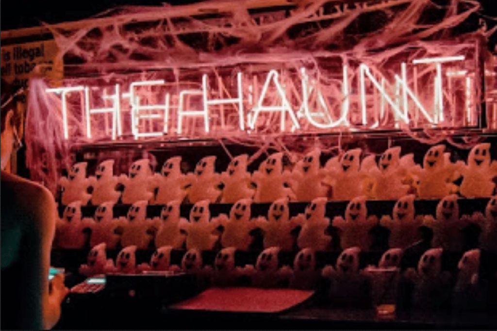 The bar at the Haunt - Brighton clubs