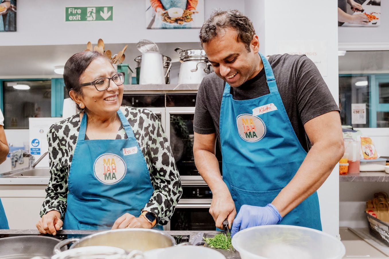chef Kanthi and Mama Roo cooking 