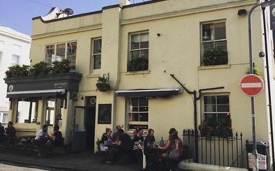 Bottom's Rest pubs in Hove