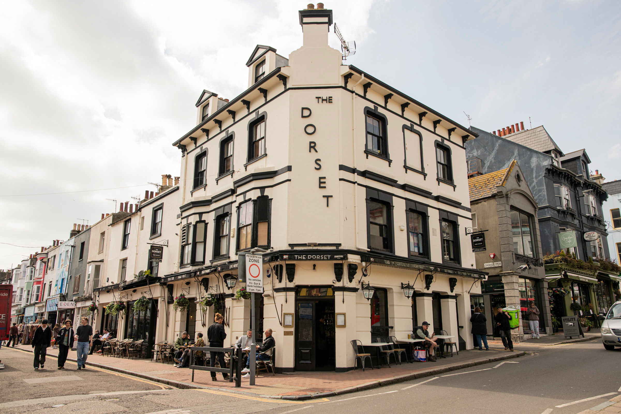 exterior shot of the dorset pub building