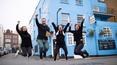 The Robin Hood Brighton - Winners of best pub, Brighton restaurant Awards