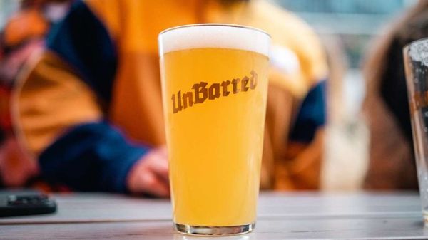 glass of unbarred beer