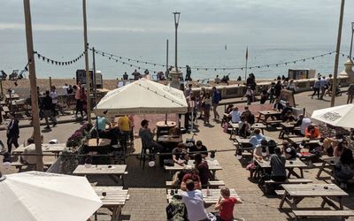 seafront seating of brighton's pub. Brighton seafront bars