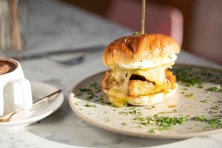 Oeuf cafe Hove | Breakfast, brunch and cocktails | local guide