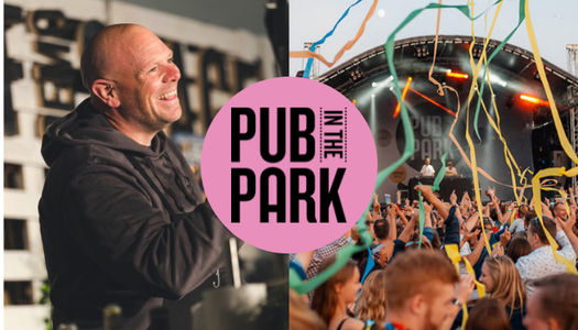Chef Tom Kerridge and festival goers facing a demonstration stage at Pub in the Park