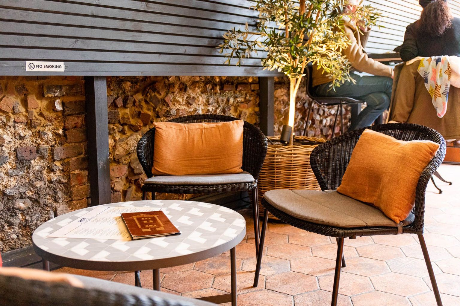 Paris Wine Bar Hove Delicious French Wines Seasonal Dishes