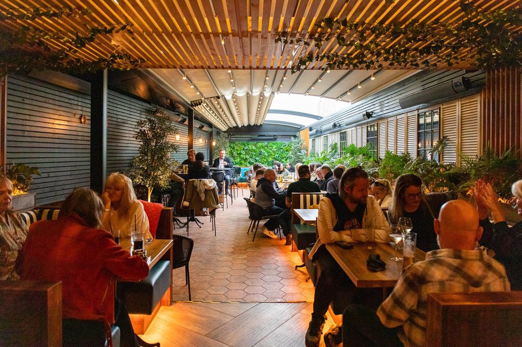 Paris Wine Bar Hove Delicious French Wines Seasonal Dishes