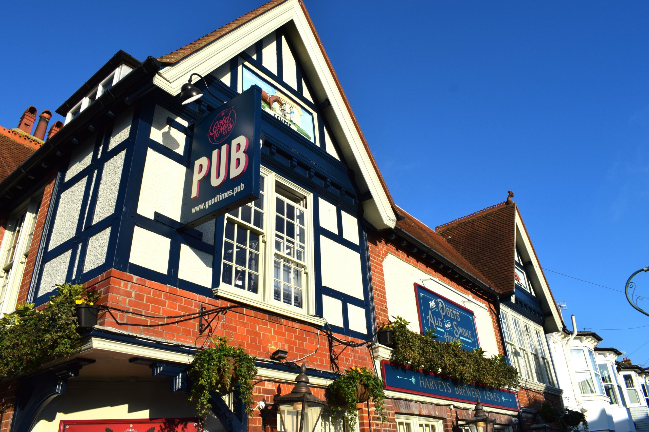 exterior of The Poets Ale and Smokehouse