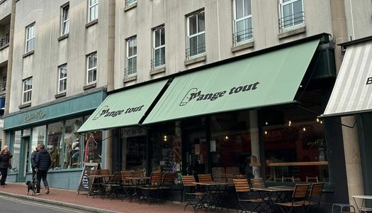 exterior shot of the mange tout, a French brunch and lunch spot