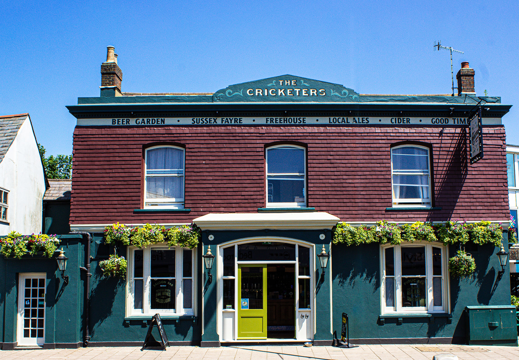 The Cricketers Worthing exerior shot of the pub in Sussex