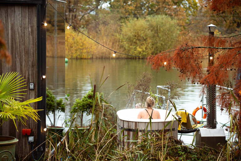 OOD House and hot tub by the lake at The Secret Vineyard.