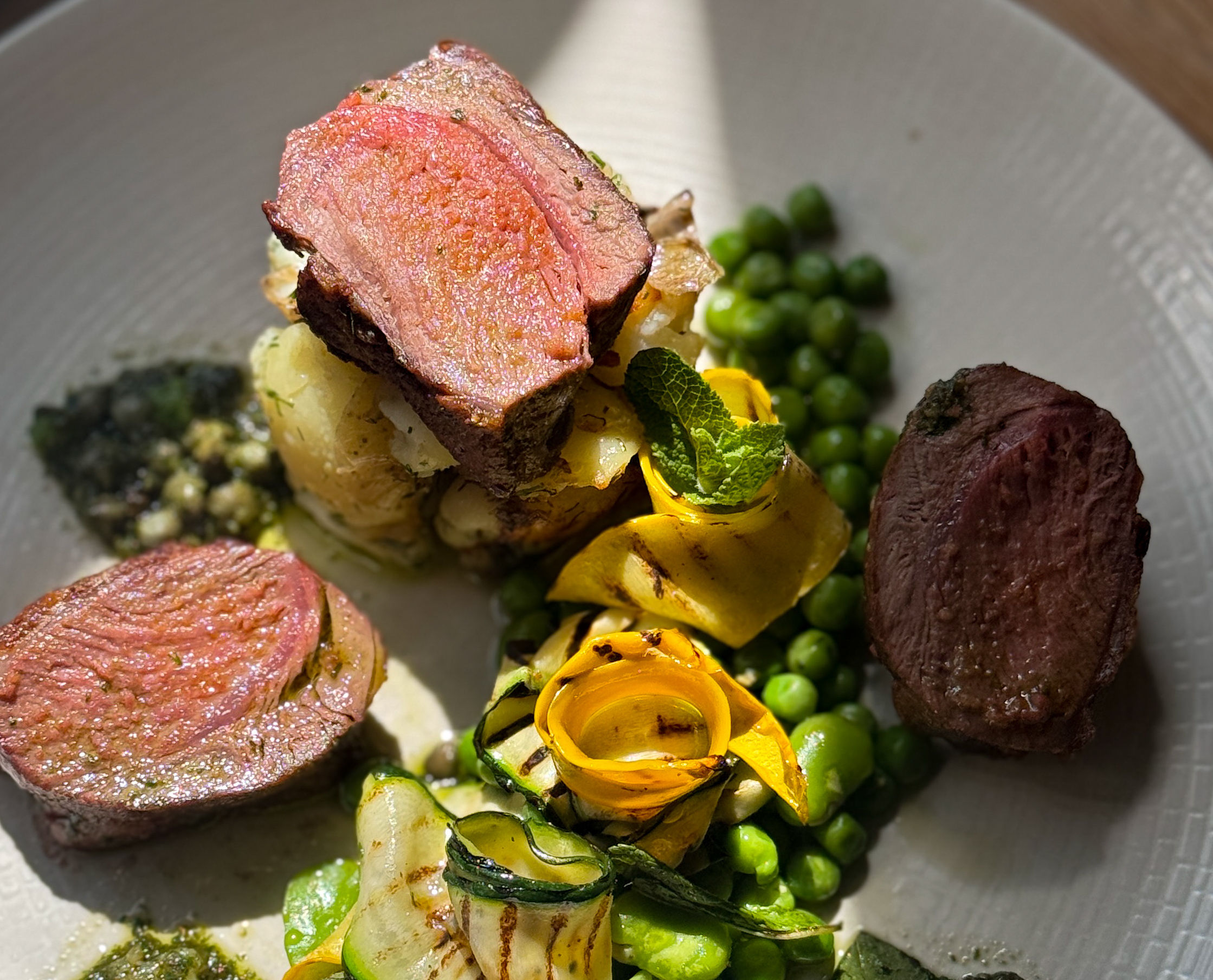 Wingrove House. Main course. Beef