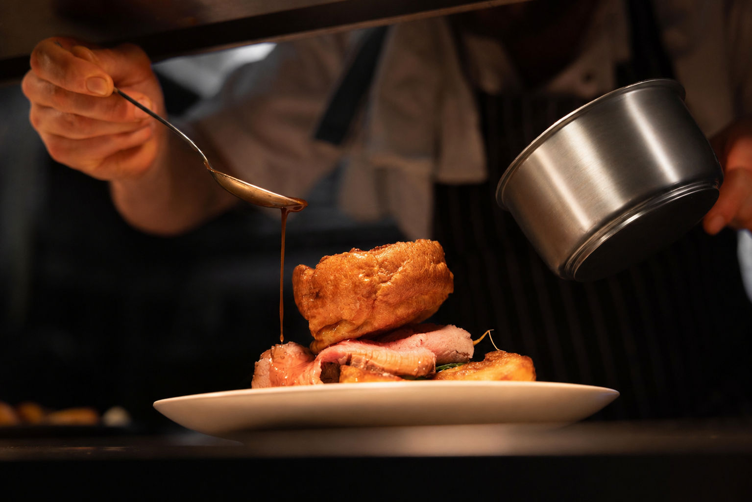 Sunday Roast at Wingrove House 
