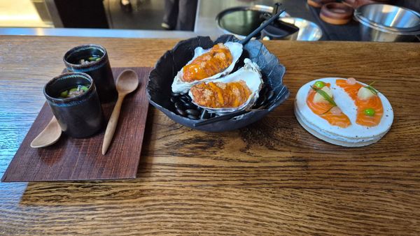 three little "snacks" dishes served on the table of Furna