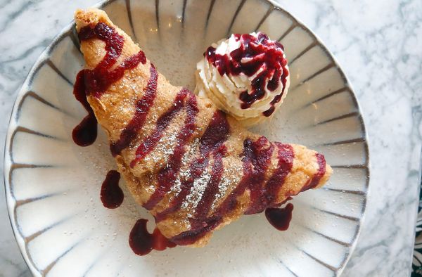 deep fried cherry pie