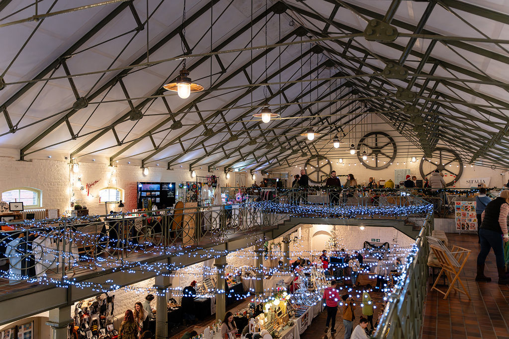 Winter Makers Fair Sat 22nd & Sun 23rd November - The British Engineerium, Hove, BN3 7QA 10:30am - 4:30pm each day Discover 120 makers, artists and indie businesses including small batch food & drink producers across the weekend. Enjoy street food, a festive bar, wreath making, live performances and guided tours of the Museum in steam.