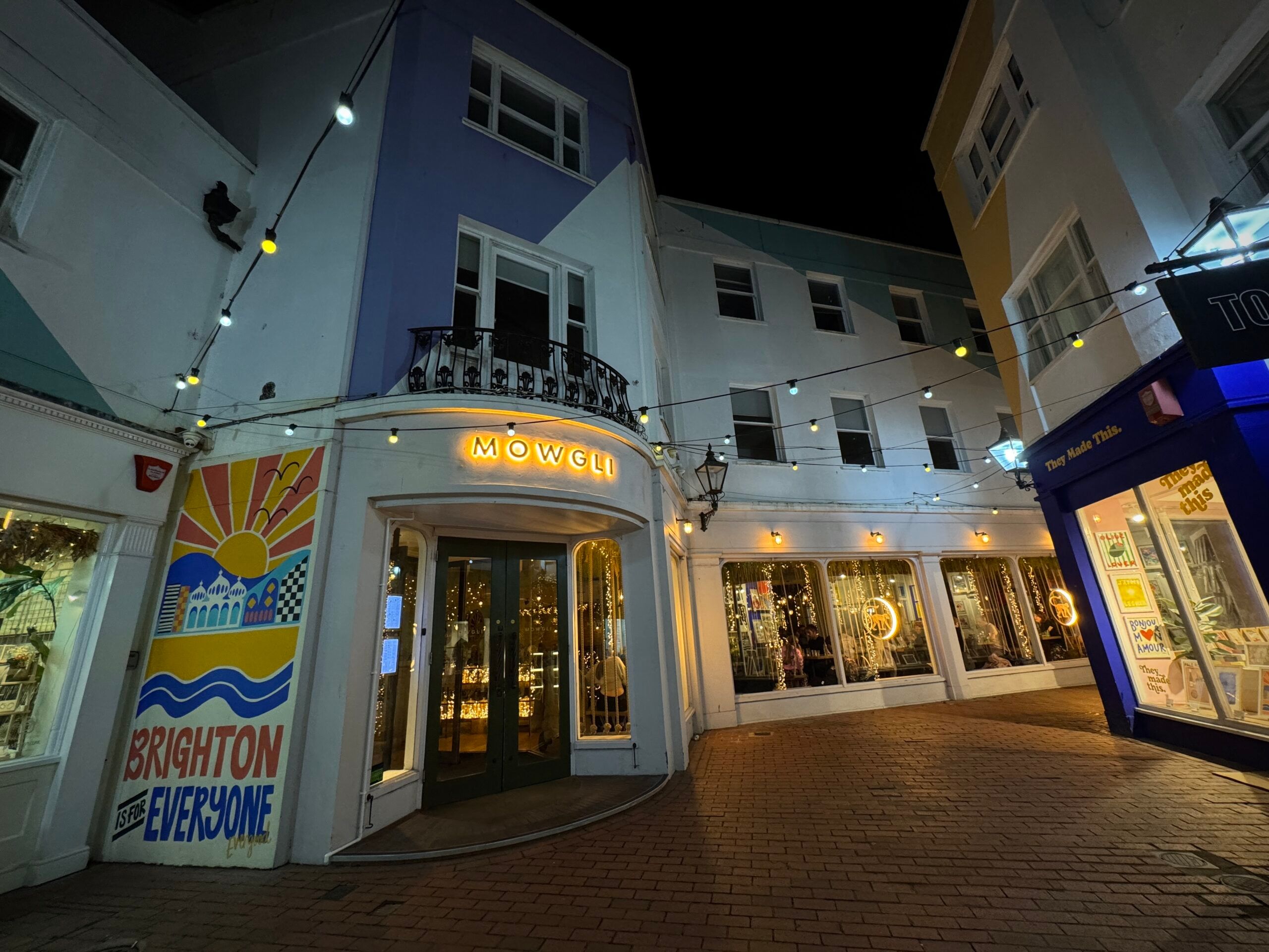 exterior shot of Mowgli Brighton, venues decorated with Xmas lights