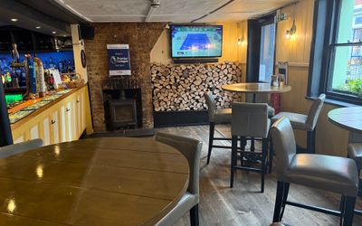 the new inn interior