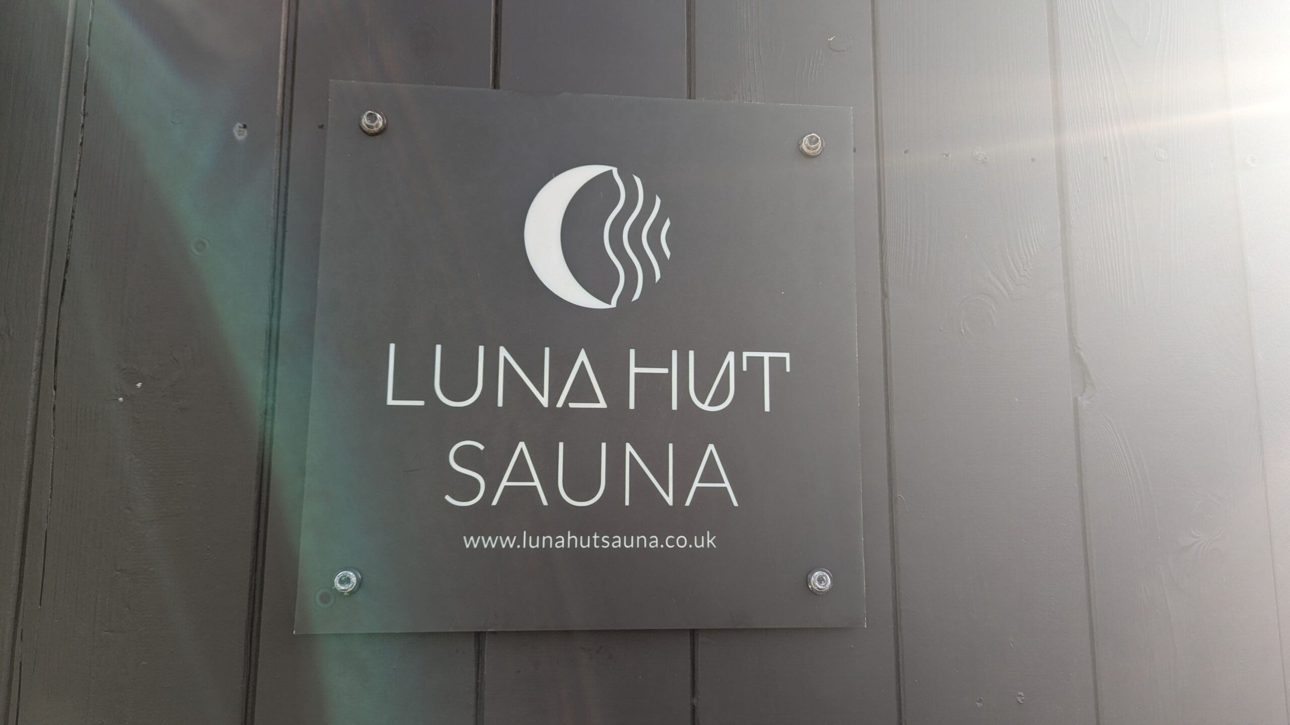 Luna Hut Sauna Sign