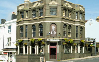 The Islingwood pub exterior shot