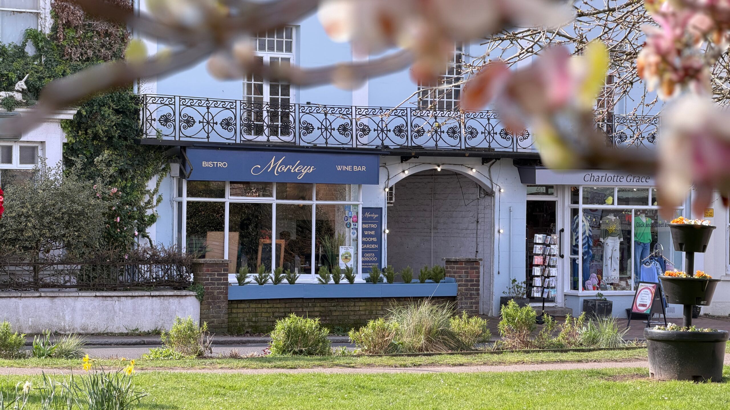 shot of the Morleys Bistro from the distance