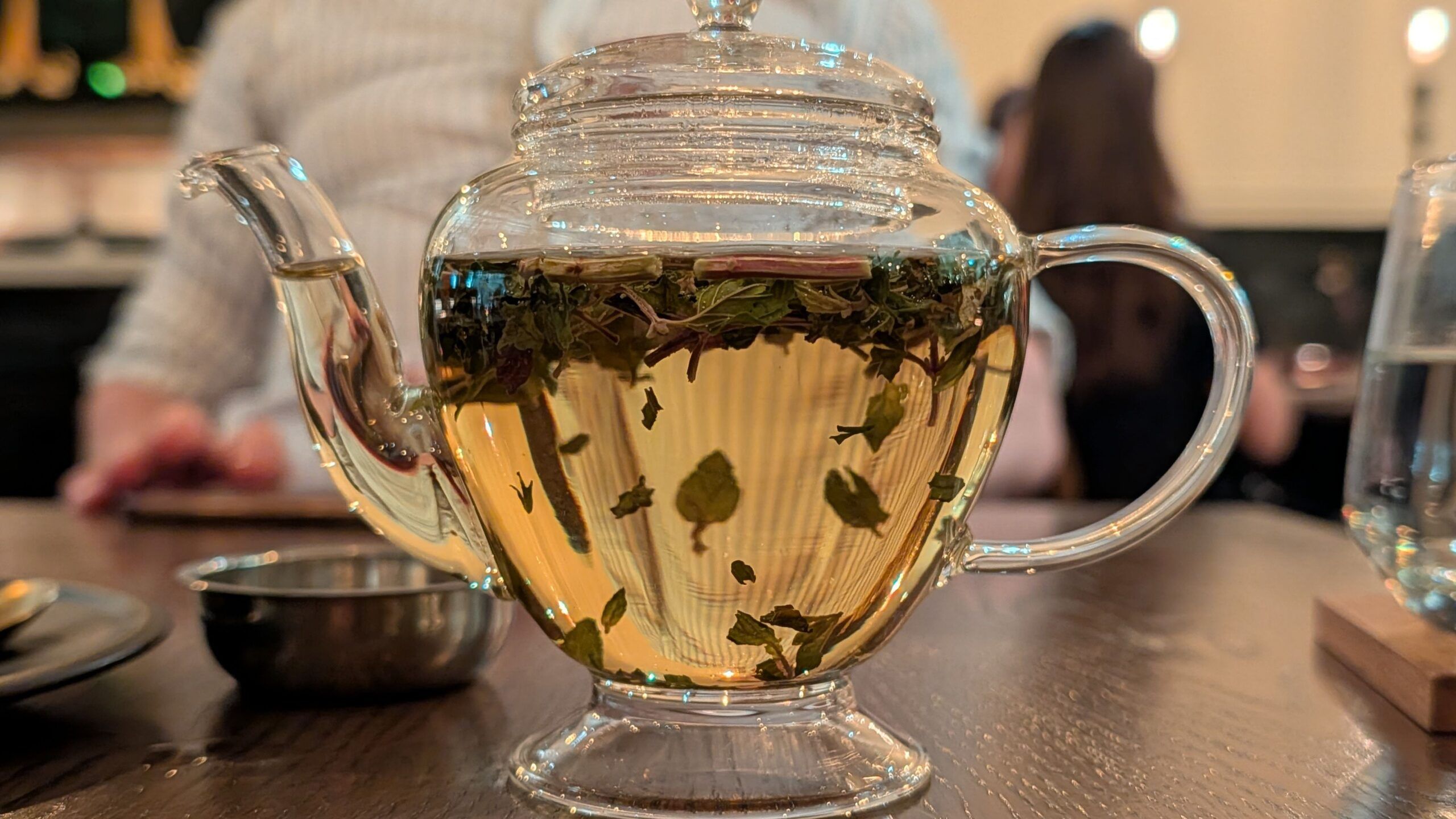 Portuguese peppermint tea