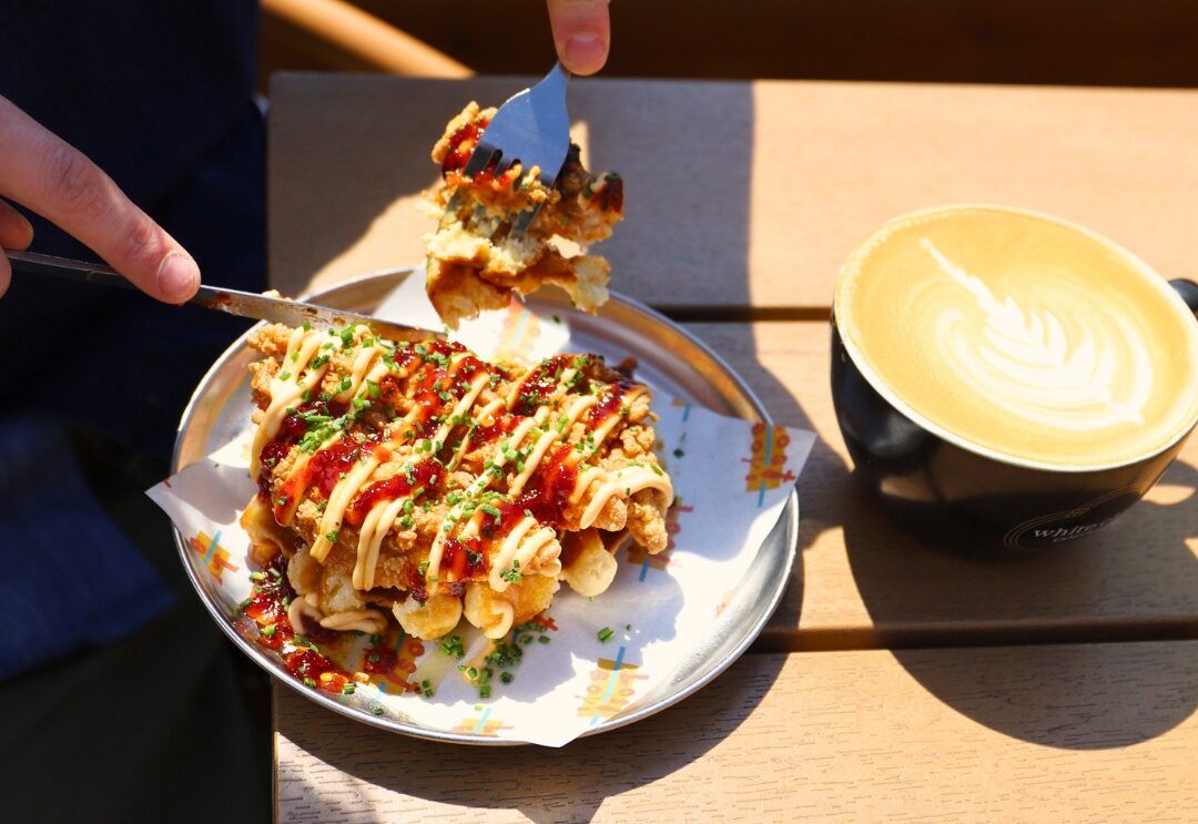 brunch at Shelter Hall, flat white and waffles with chicken