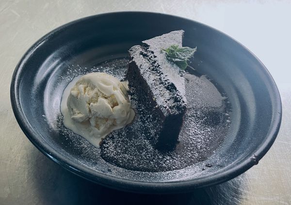 sticky toffee pudding