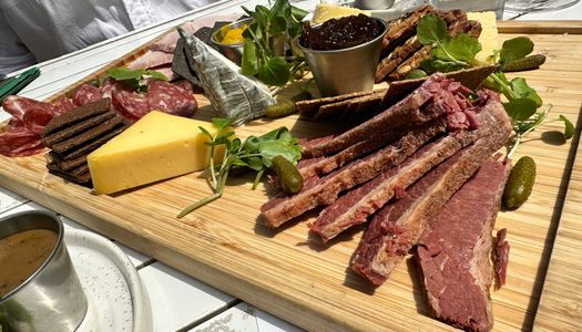 deli board