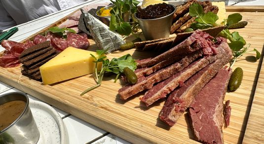 deli board